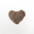 Carica l'immagine nel visualizzatore della galleria, Cuscino Cuore - gioco per gatti
